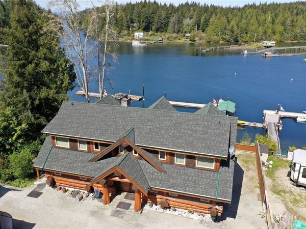 326 Tower Rd , Bamfield, BC V0R 1B0