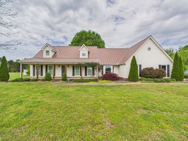 1971 Moody Ln, Cherokee, AL 35616