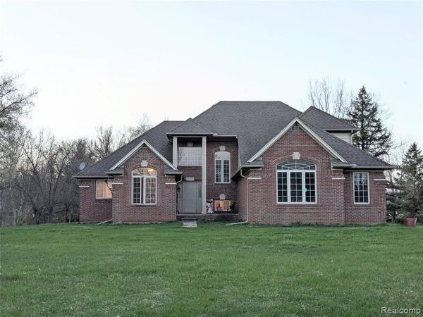 23233 30 Mile Road, Ray Twp, MI 48096