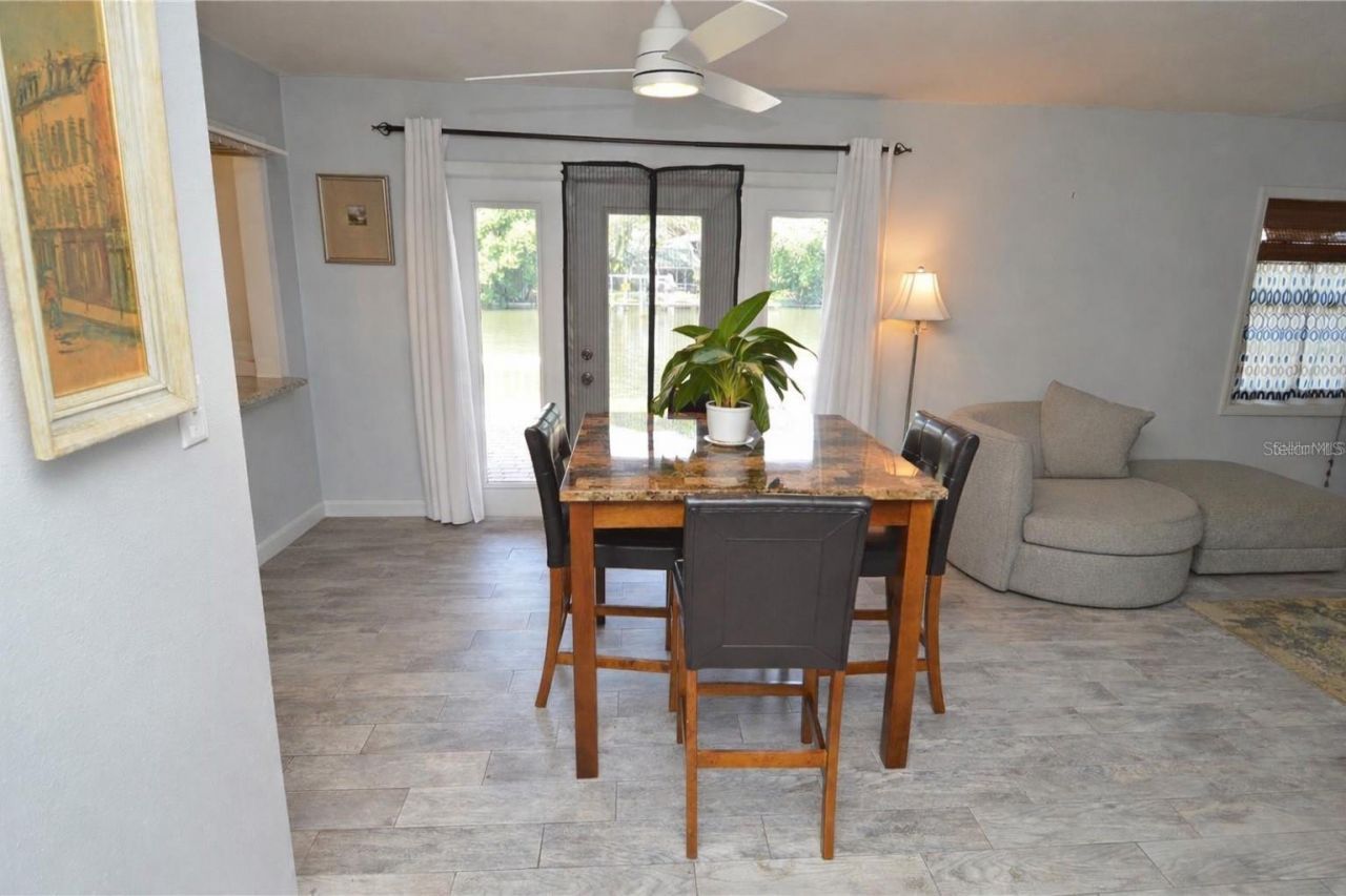 3873 Pompano Drive Se, Unit B, Saint Petersburg, FL 33705 Photo