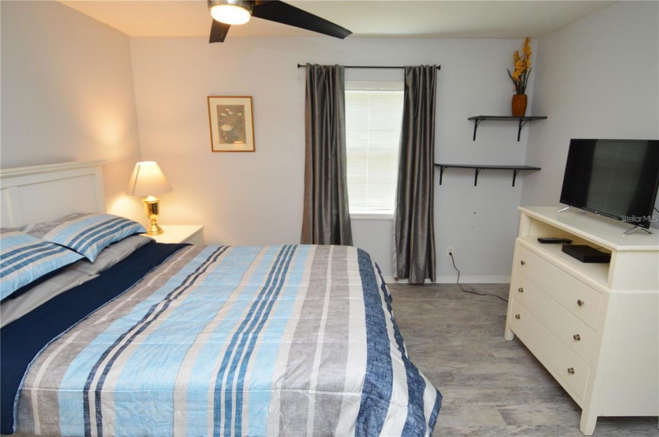 3873 Pompano Drive Se, Unit B, Saint Petersburg, FL 33705 Photo