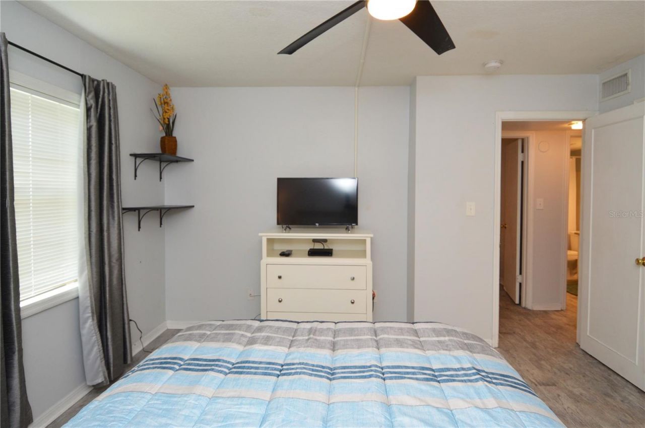 3873 Pompano Drive Se, Unit B, Saint Petersburg, FL 33705 Photo