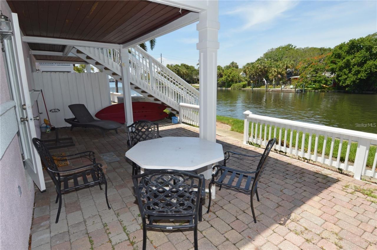 3873 Pompano Drive Se, Unit B, Saint Petersburg, FL 33705 Photo