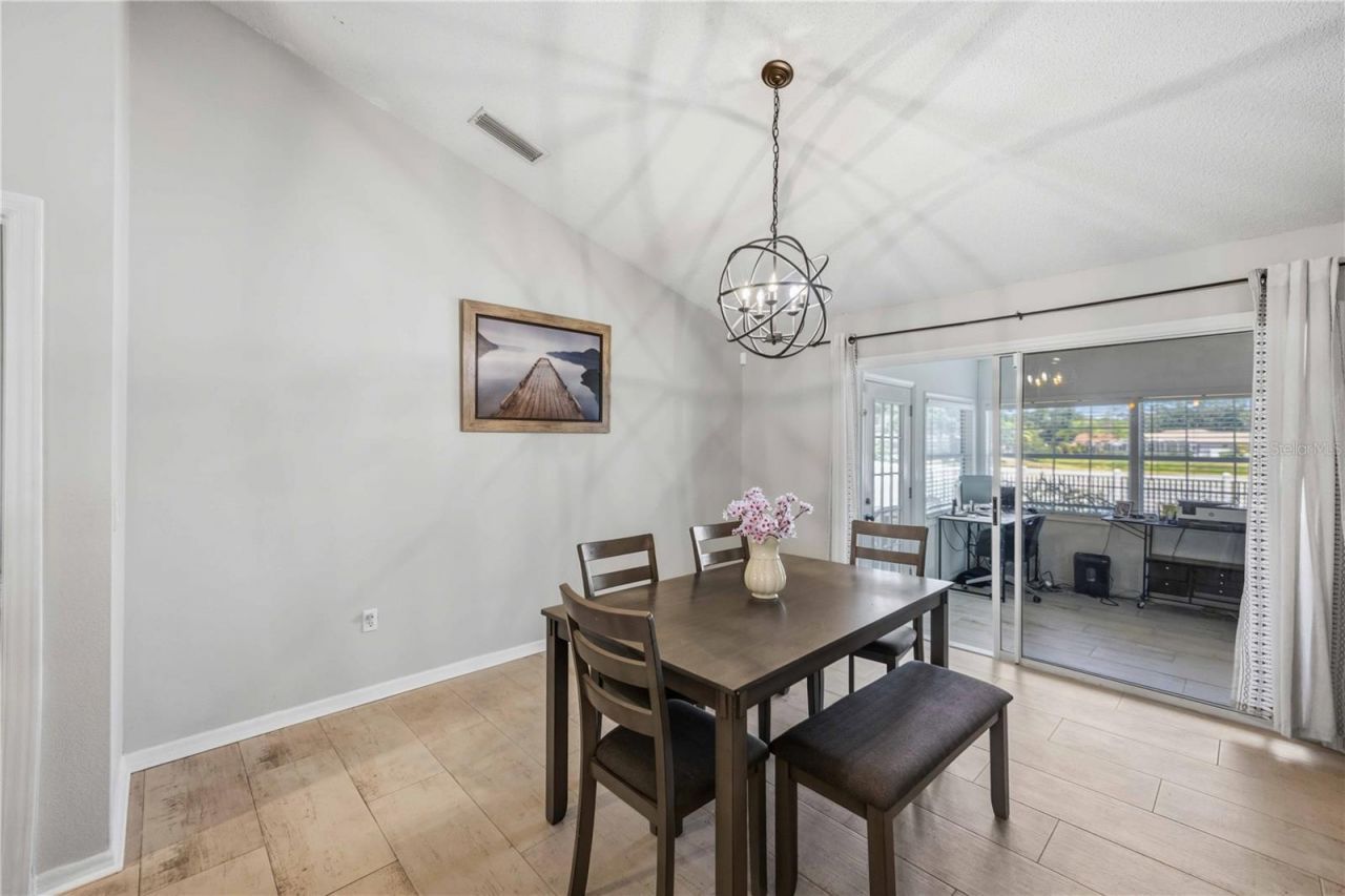 4851 Hamlets Grove Drive , Sarasota, FL 34235 Photo