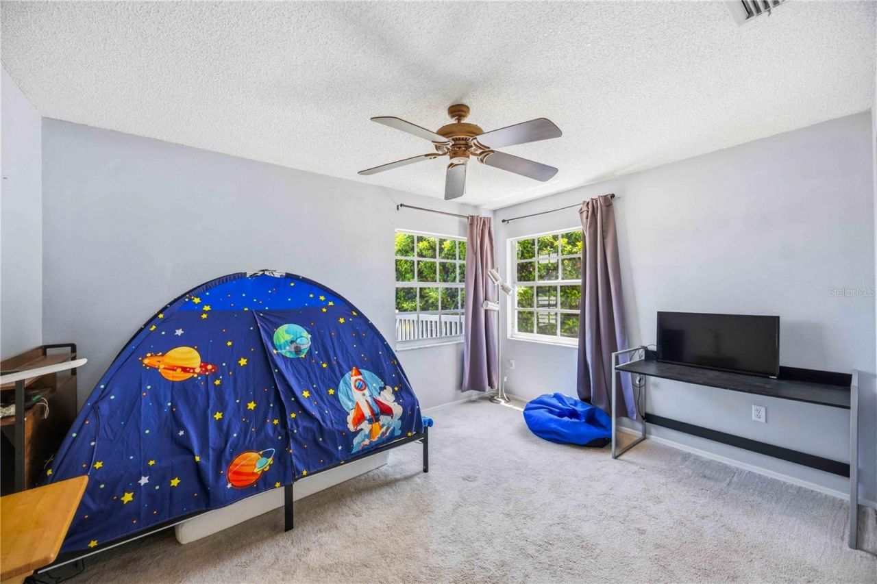 4851 Hamlets Grove Drive , Sarasota, FL 34235 Photo