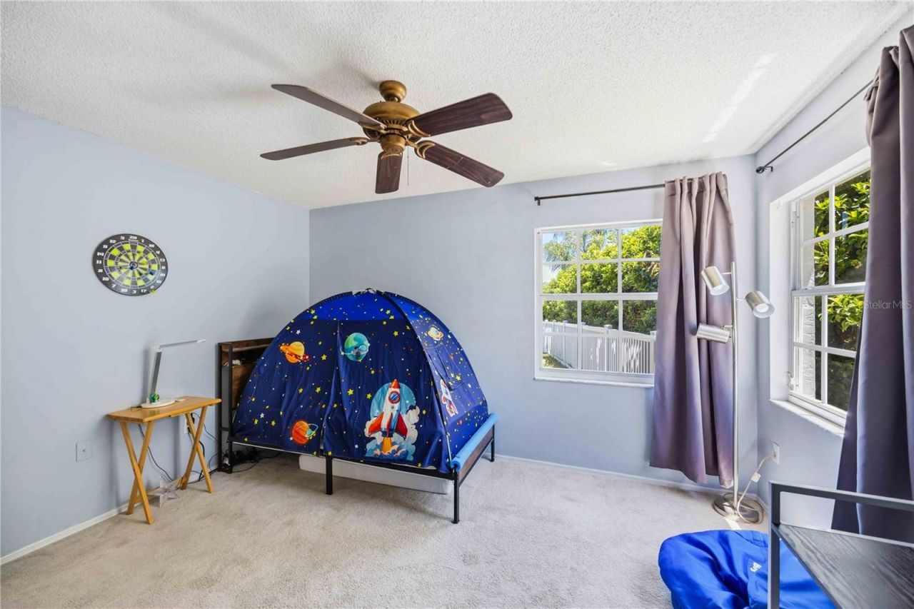 4851 Hamlets Grove Drive , Sarasota, FL 34235 Photo