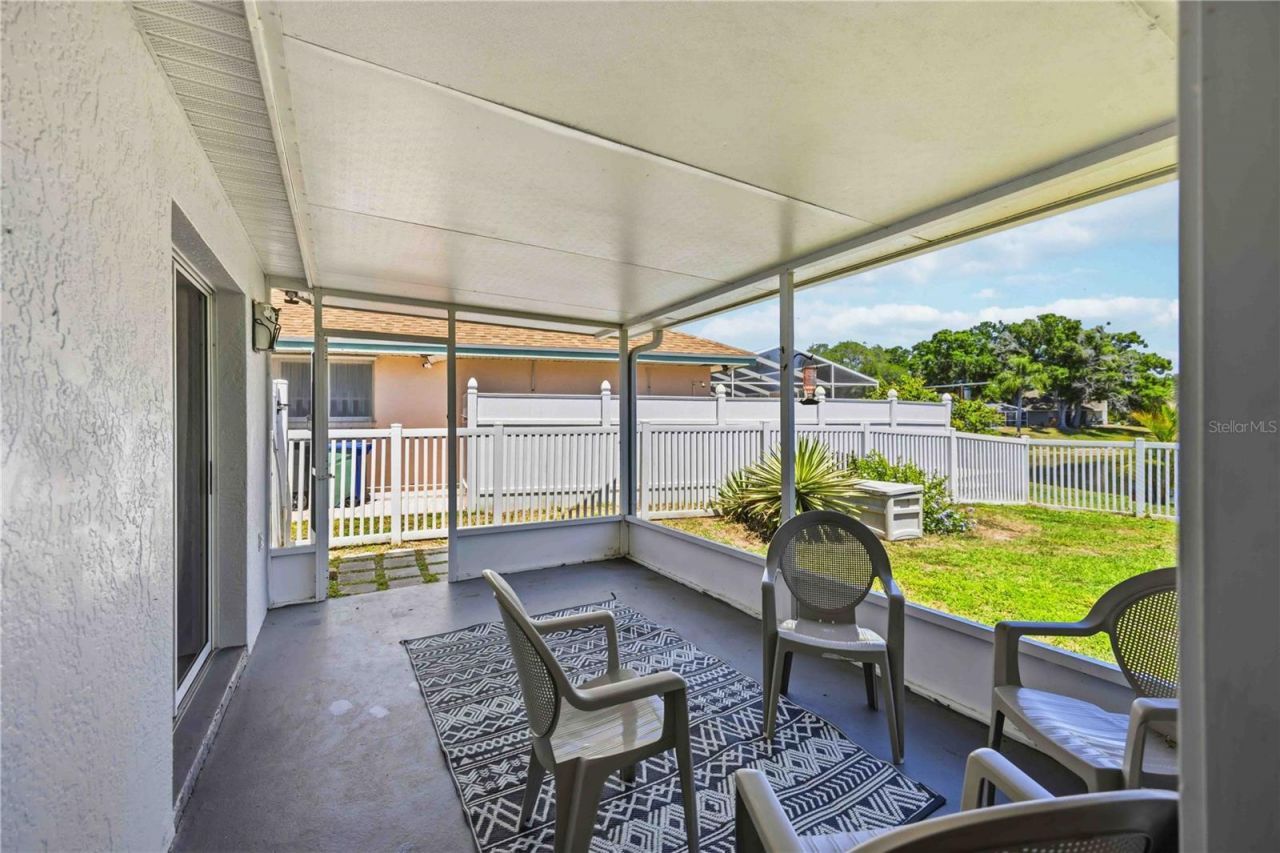 4851 Hamlets Grove Drive , Sarasota, FL 34235 Photo