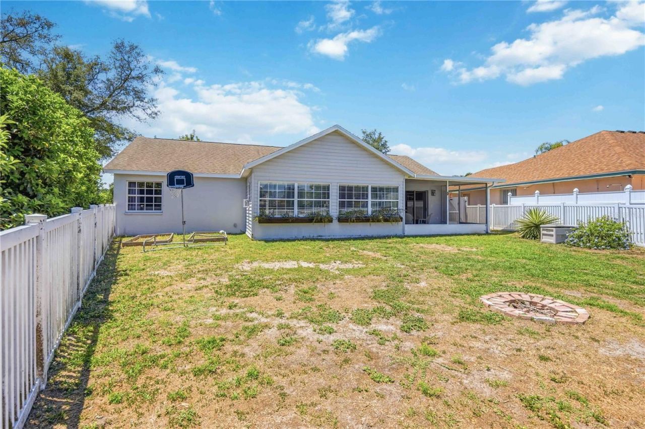 4851 Hamlets Grove Drive , Sarasota, FL 34235 Photo