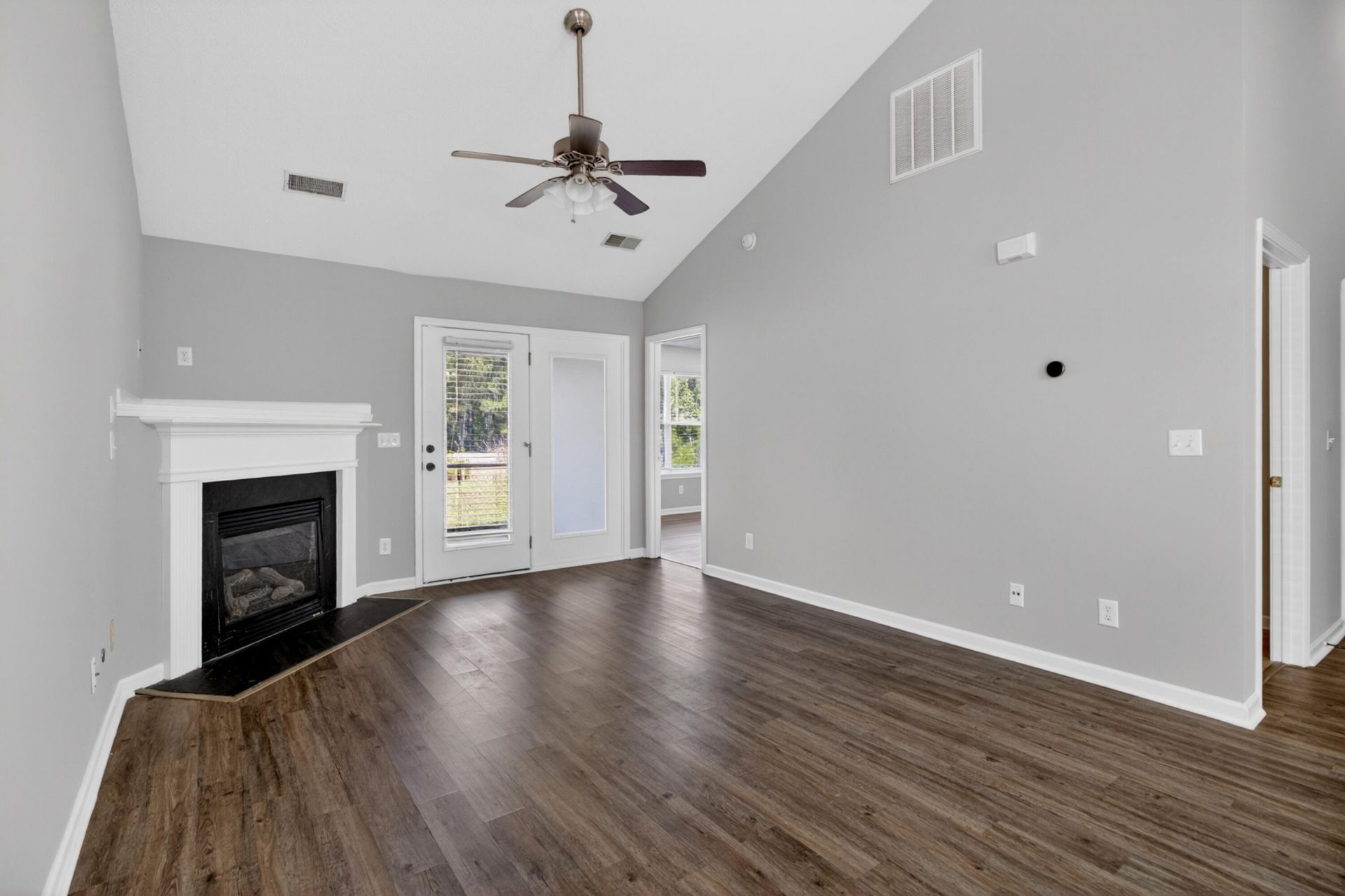 1238 River Rock Road Photo 14