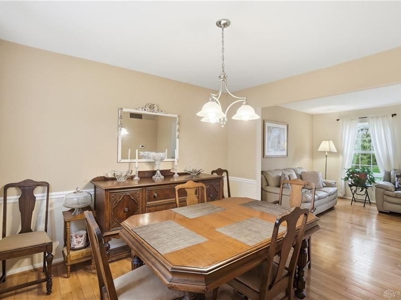 7771 Kennesaw Drive, West Chester, OH 45069 Photo 17