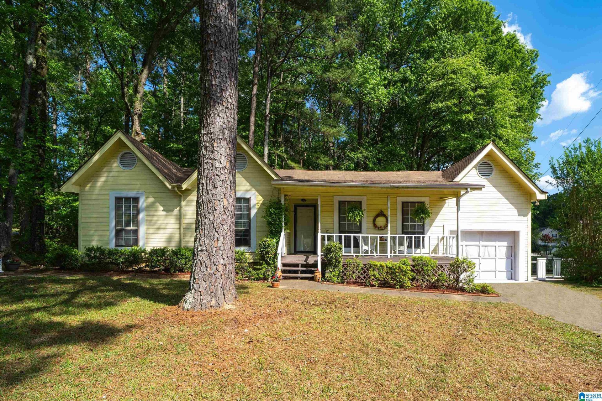 2533 Galloway Drive, Birmingham, AL 35235 Main Photo