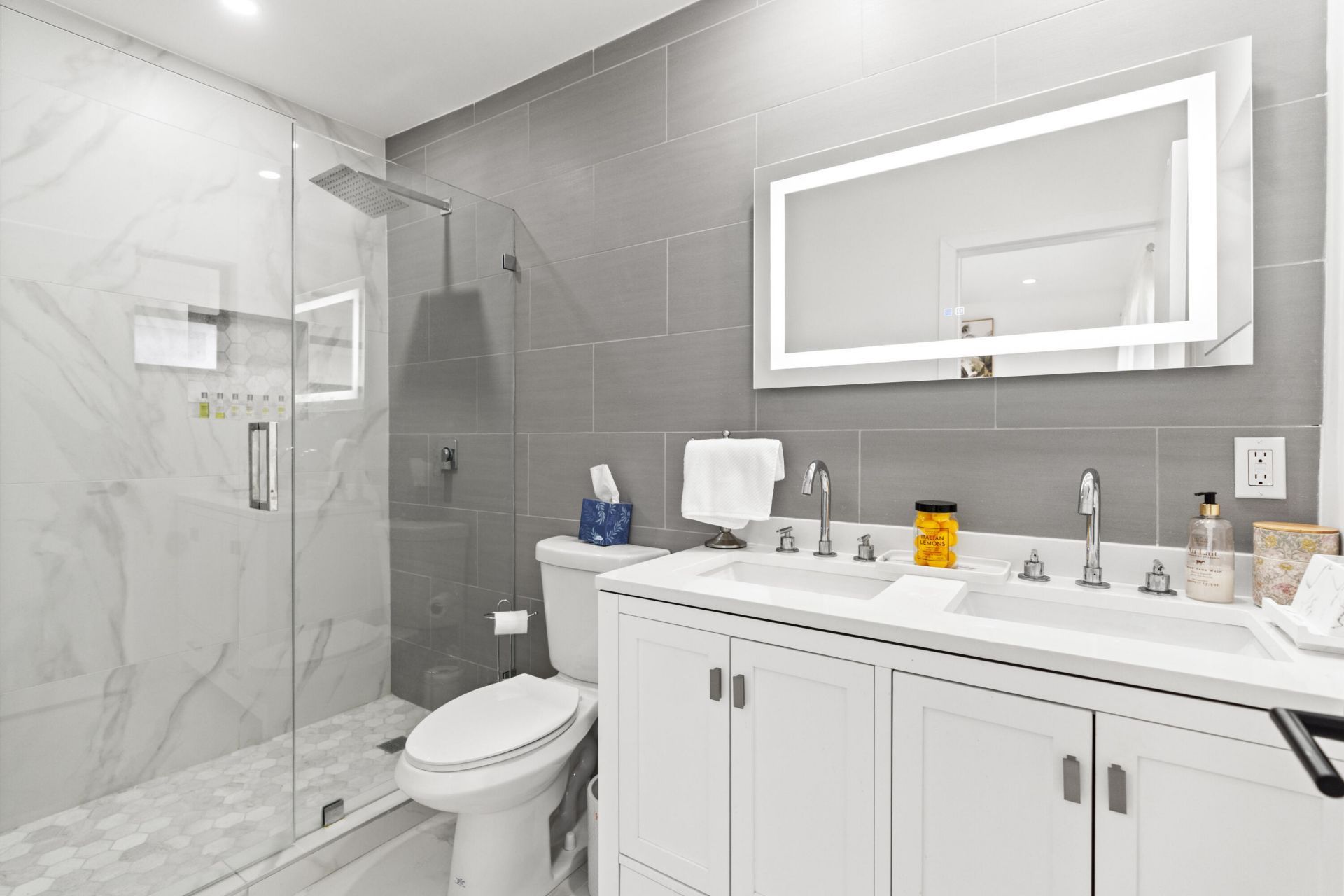 235 NE 20th Street, Boca Raton, FL 33431 Photo