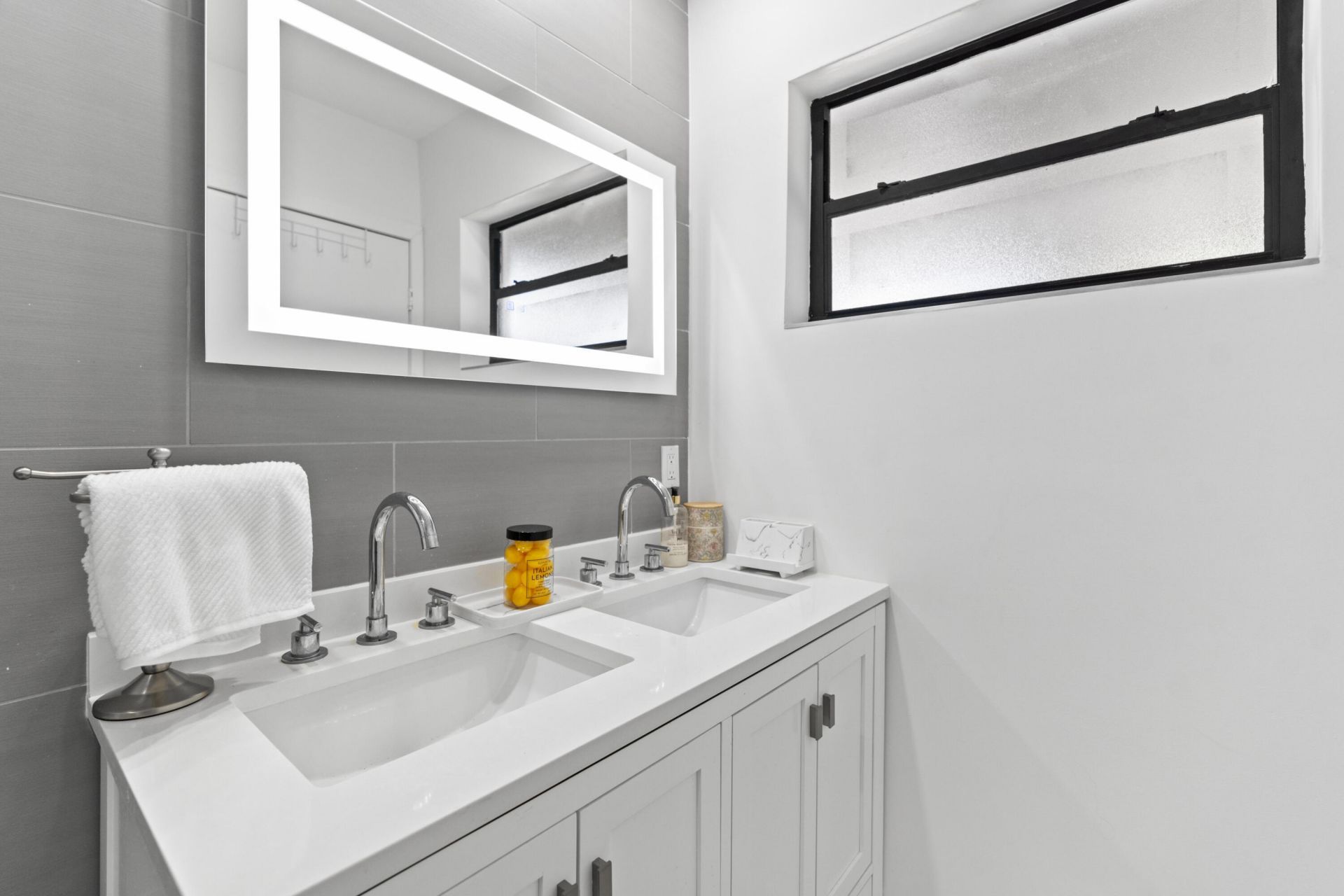 235 NE 20th Street, Boca Raton, FL 33431 Photo