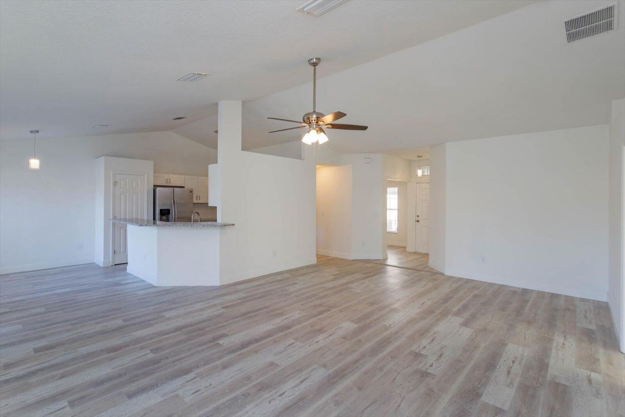 426 Ash Street, Sebastian, FL 32958 Photo