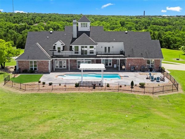 3100 Freeman Manor Drive, Jones, OK 73049