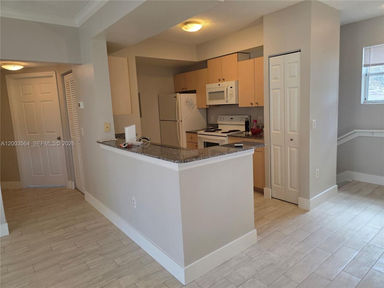 2492 Centergate Dr, Unit 201, Miramar, FL 33025 Photo