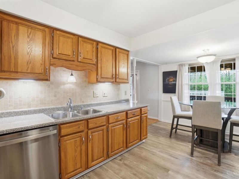 7771 Kennesaw Drive, West Chester, OH 45069 Photo 21