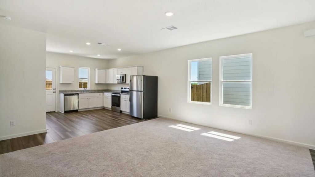 5337 Remley Ridge Way Photo 6