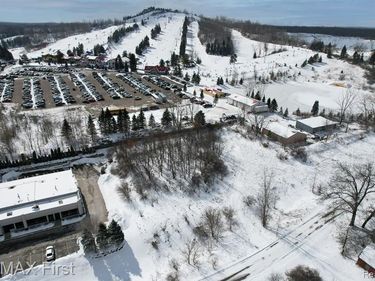 000 Unit 3 Big Sky Drive , Groveland Twp, MI 48442