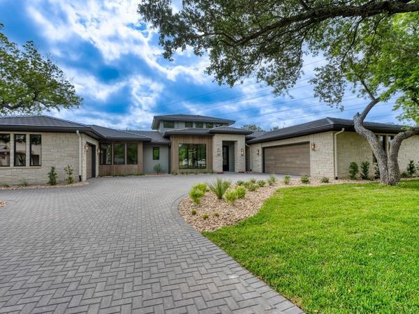 106 Edwards CIR , Horseshoe Bay, TX 78657