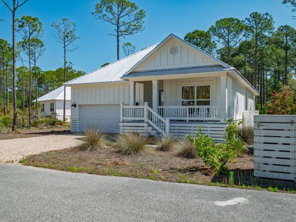 107 Tree House Circle , St Teresa, FL 32358