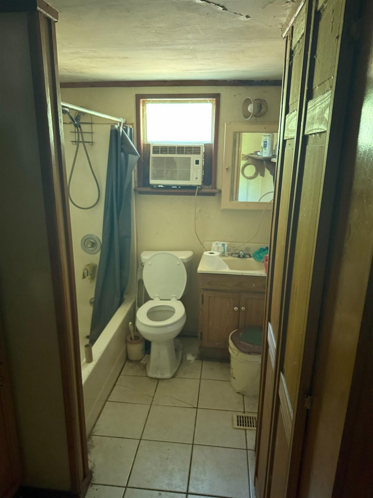 739 Drake Acres Road , Unit 5, Quincy, FL 32351 Photo