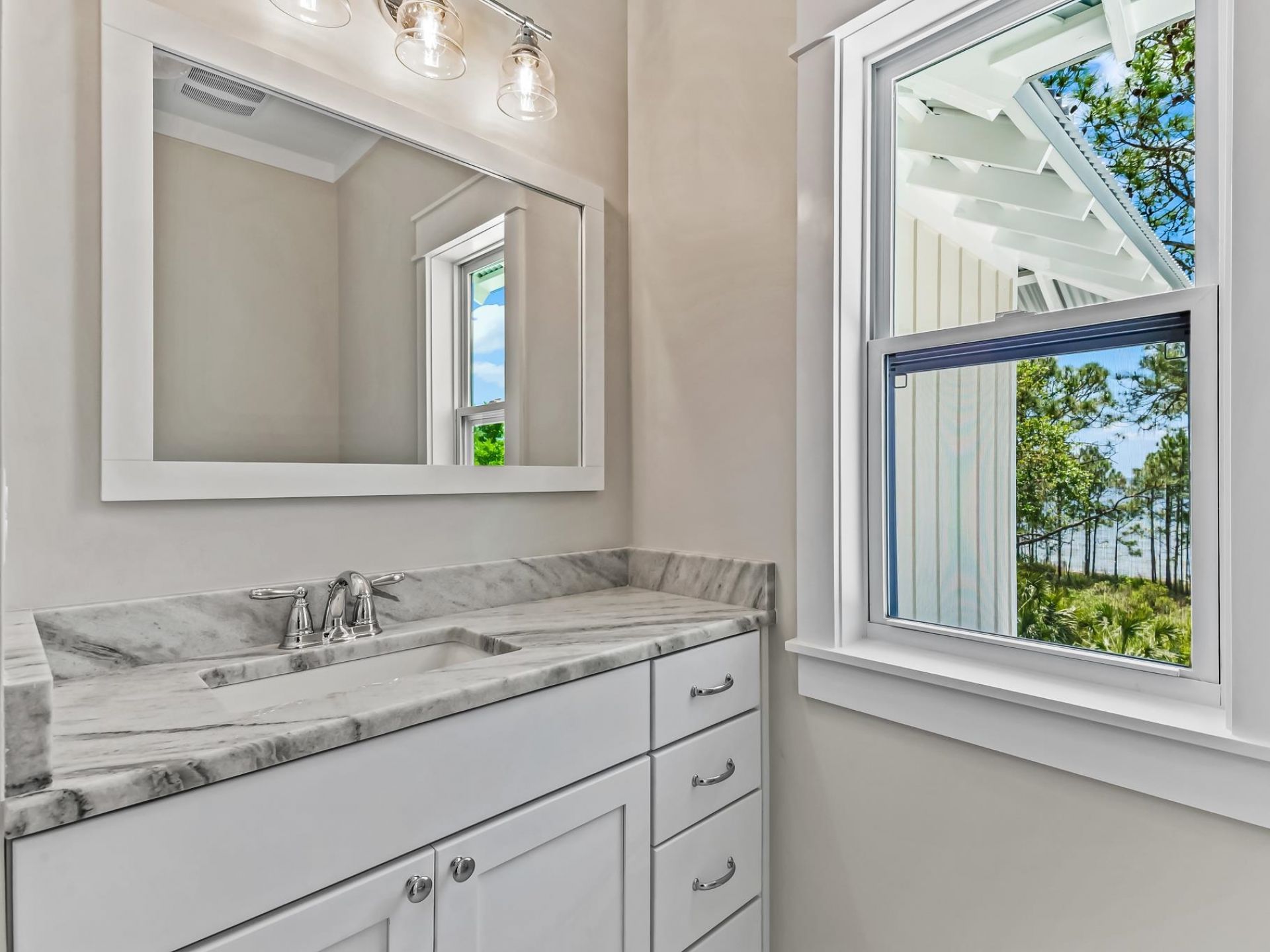 311 Trails End Way, Saint Teresa, FL 32358 Photo
