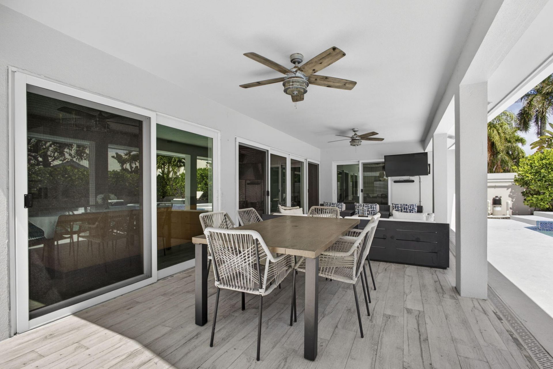 2760 White Wing Lane, West Palm Beach, FL 33409 Photo