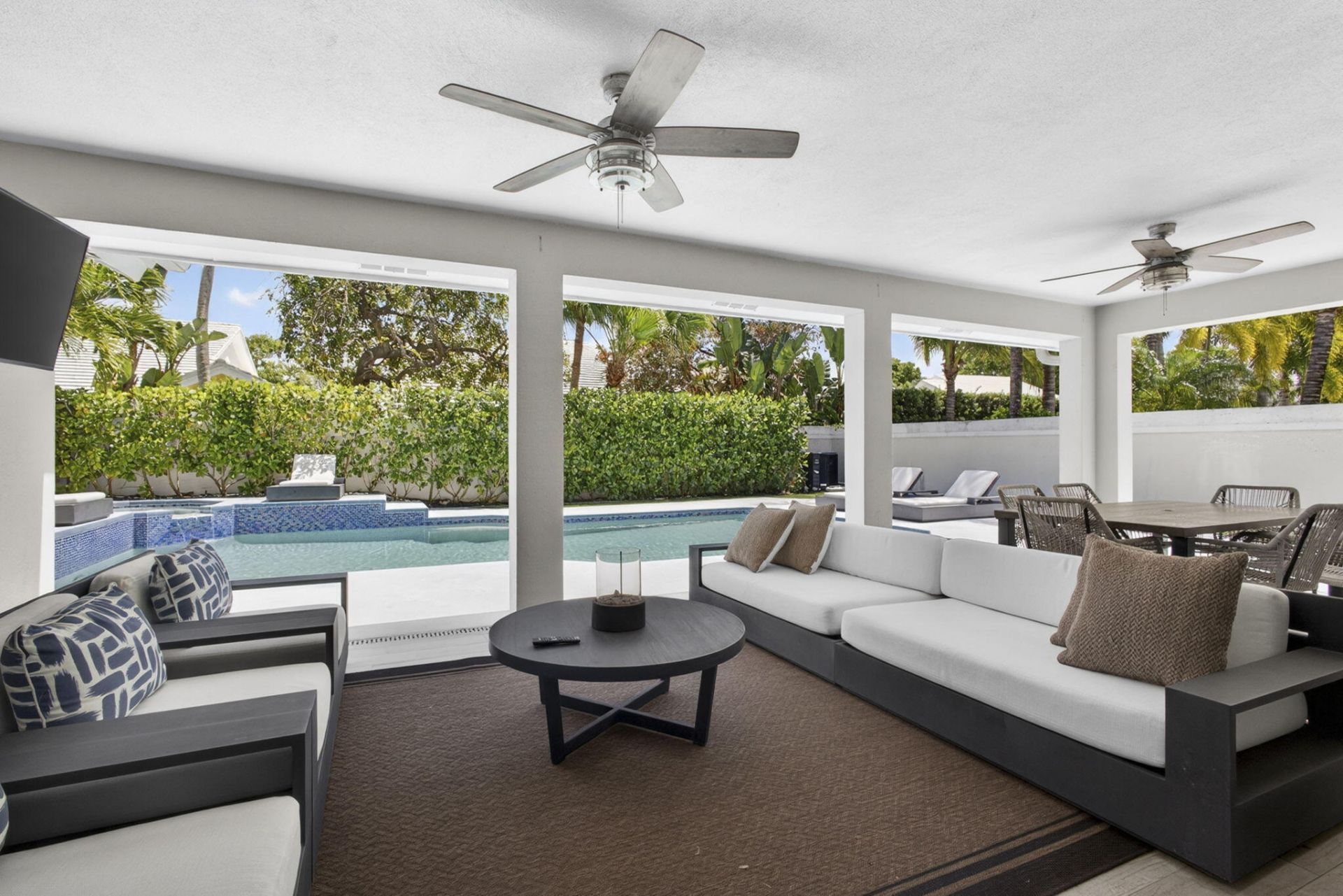 2760 White Wing Lane, West Palm Beach, FL 33409 Photo