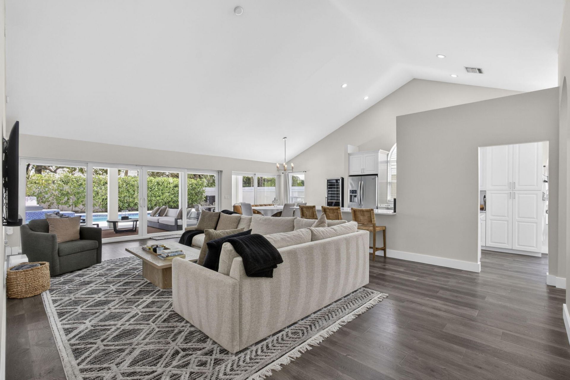 2760 White Wing Lane, West Palm Beach, FL 33409 Photo