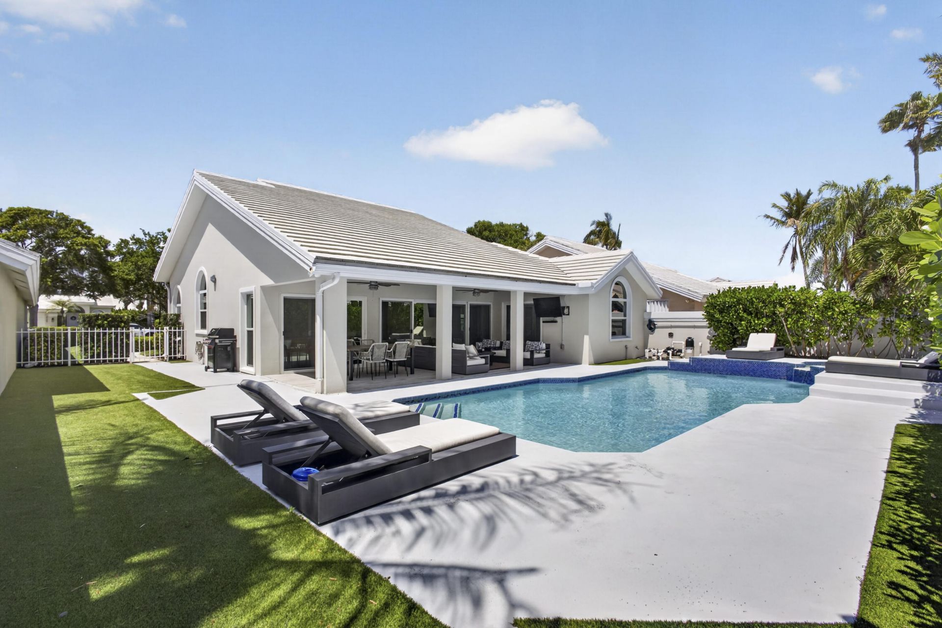2760 White Wing Lane, West Palm Beach, FL 33409 Photo