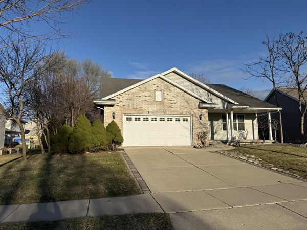 2880 Crinkle Rooot Drive, Fitchburg, WI 53711