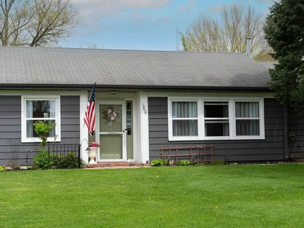 19675 Rolling Acres Drive, South Bend, IN 46614