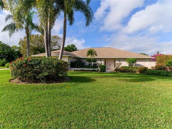 1916 Countess CT , NAPLES, FL 34110