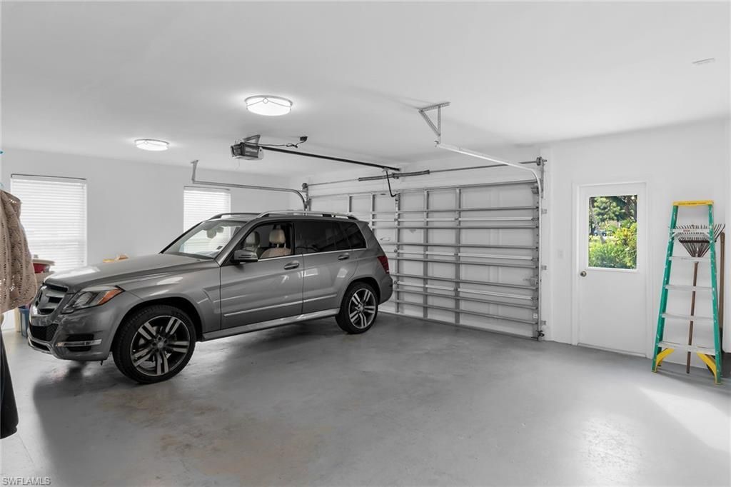 1916 Countess Ct , Naples, FL 34110 Photo