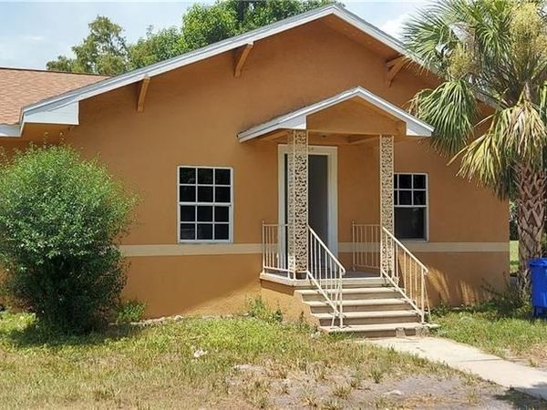 1164 Luray AVE, FORT MYERS, FL 33916