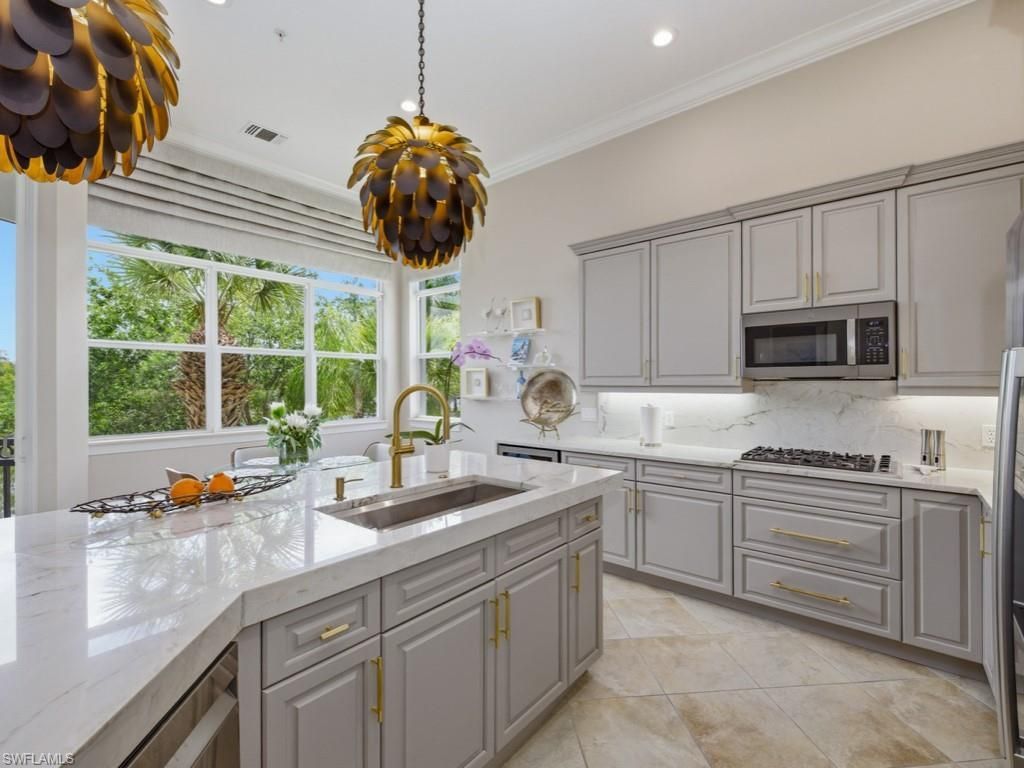 28511 Calabria Ct, Unit 202, Naples, FL 34110 Photo