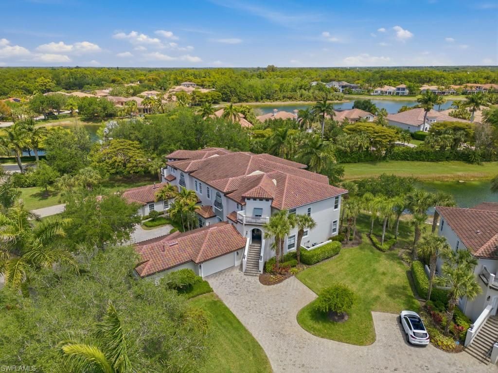 28511 Calabria Ct, Unit 202, Naples, FL 34110 Photo