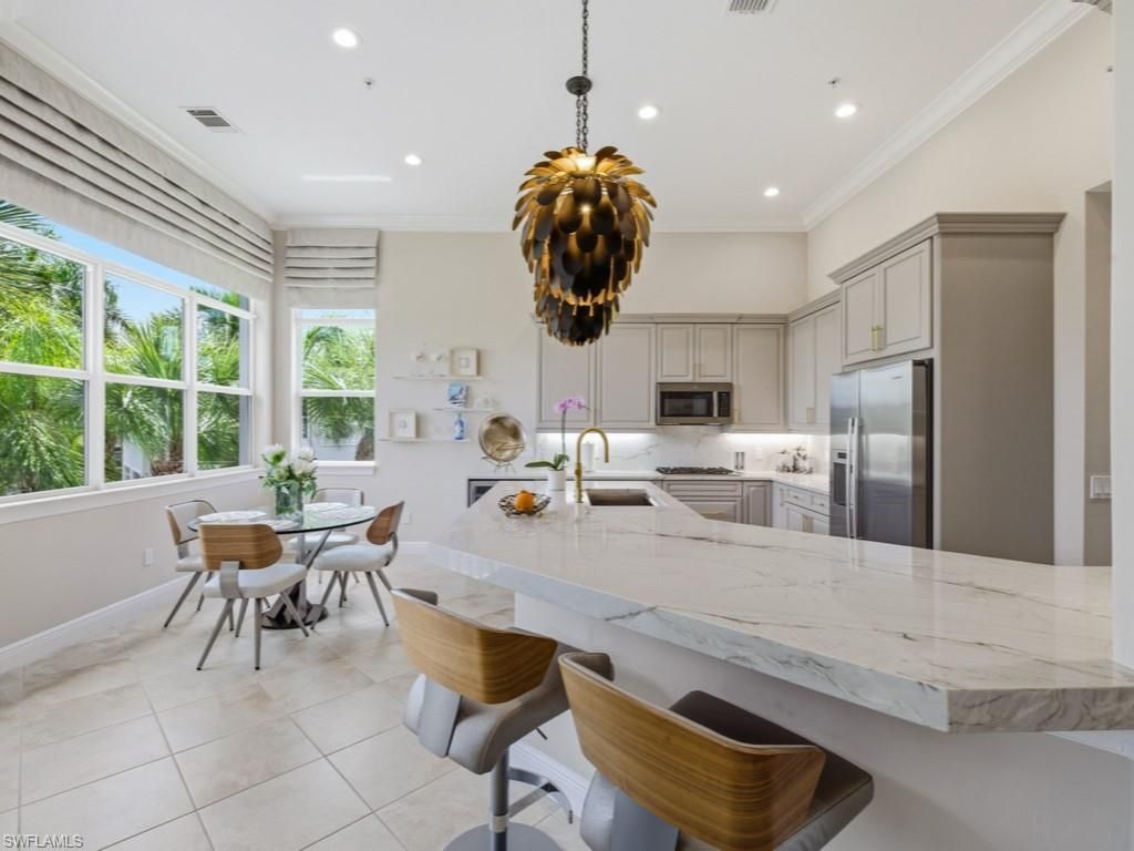 28511 Calabria Ct, Unit 202, Naples, FL 34110 Photo