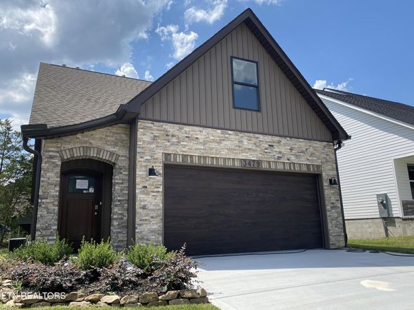 3479 Sparks Scenic Way, Knoxville, TN 37931