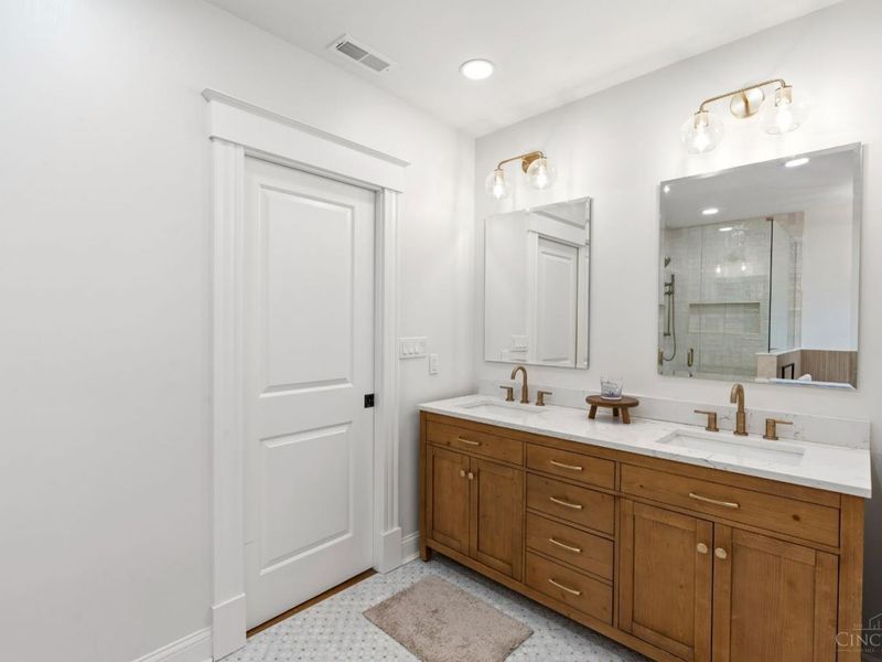 3919 Burwood Avenue, Norwood, OH 45212 Photo 45