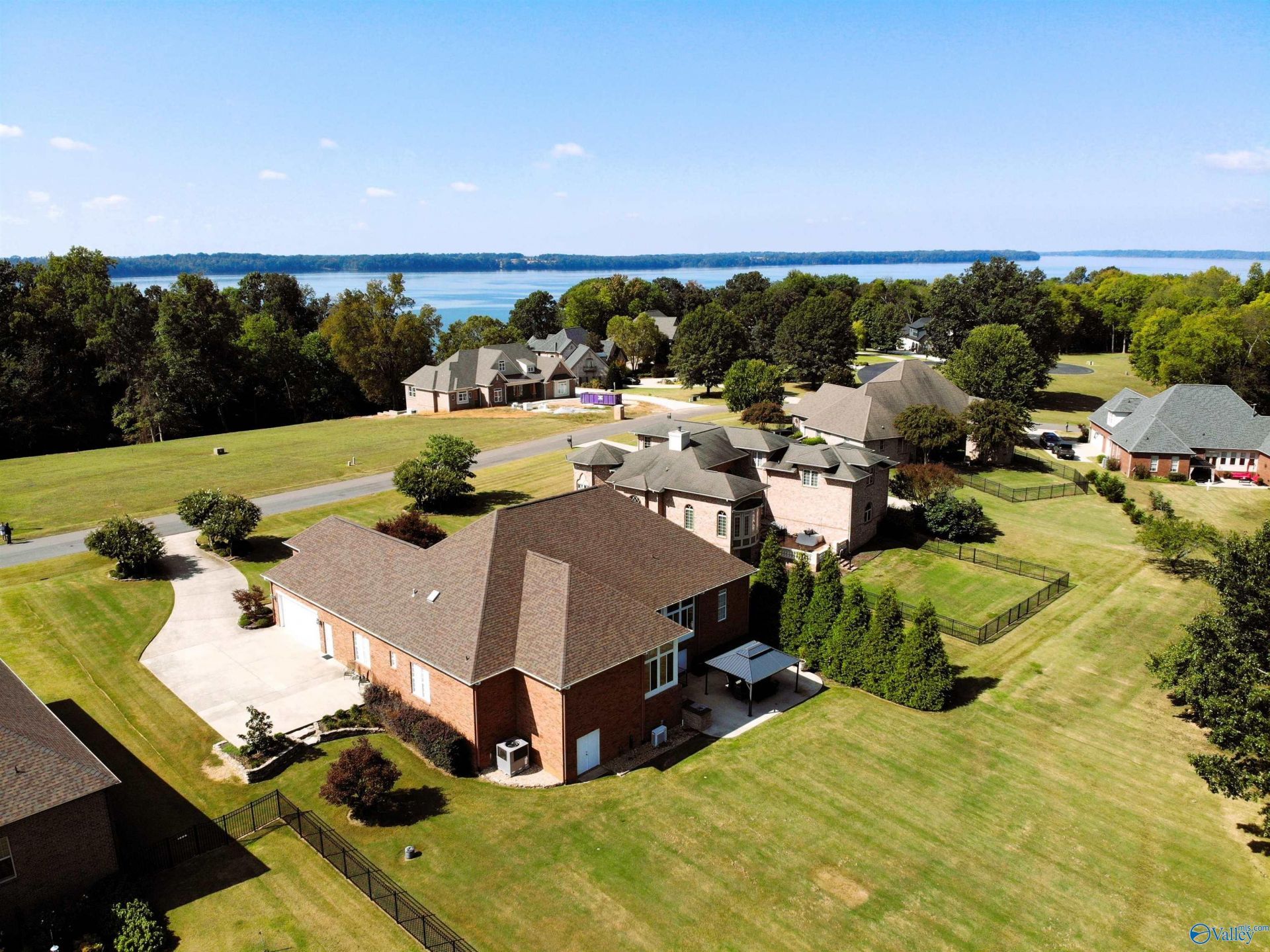 12896 Saint Andrew Drive Athens, AL 35611