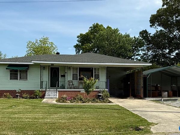 1220 Sizemore Street, Gadsden, AL 35903