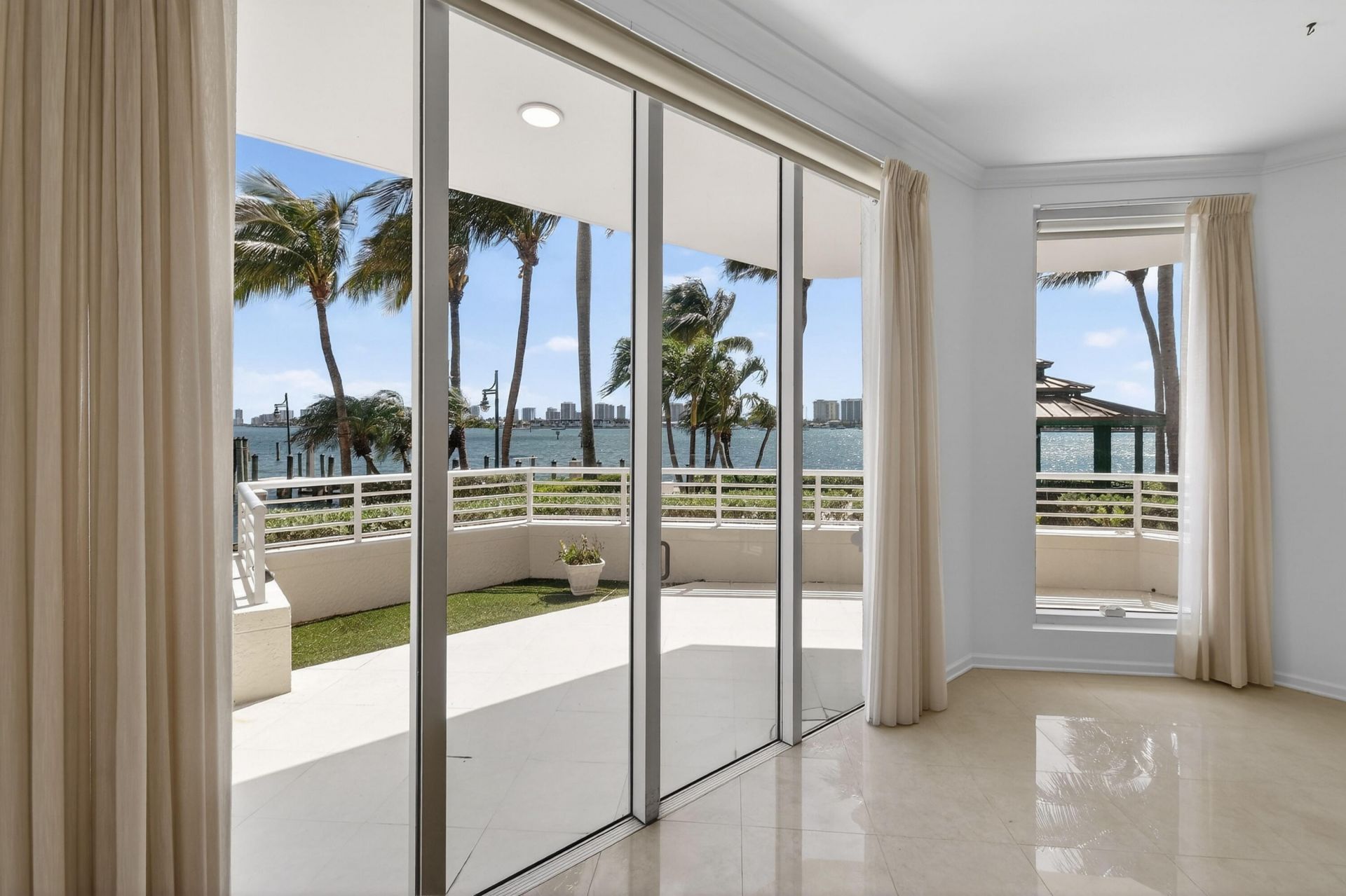 2650 Lake Shore Drive, Unit 106, Riviera Beach, FL 33404 Photo