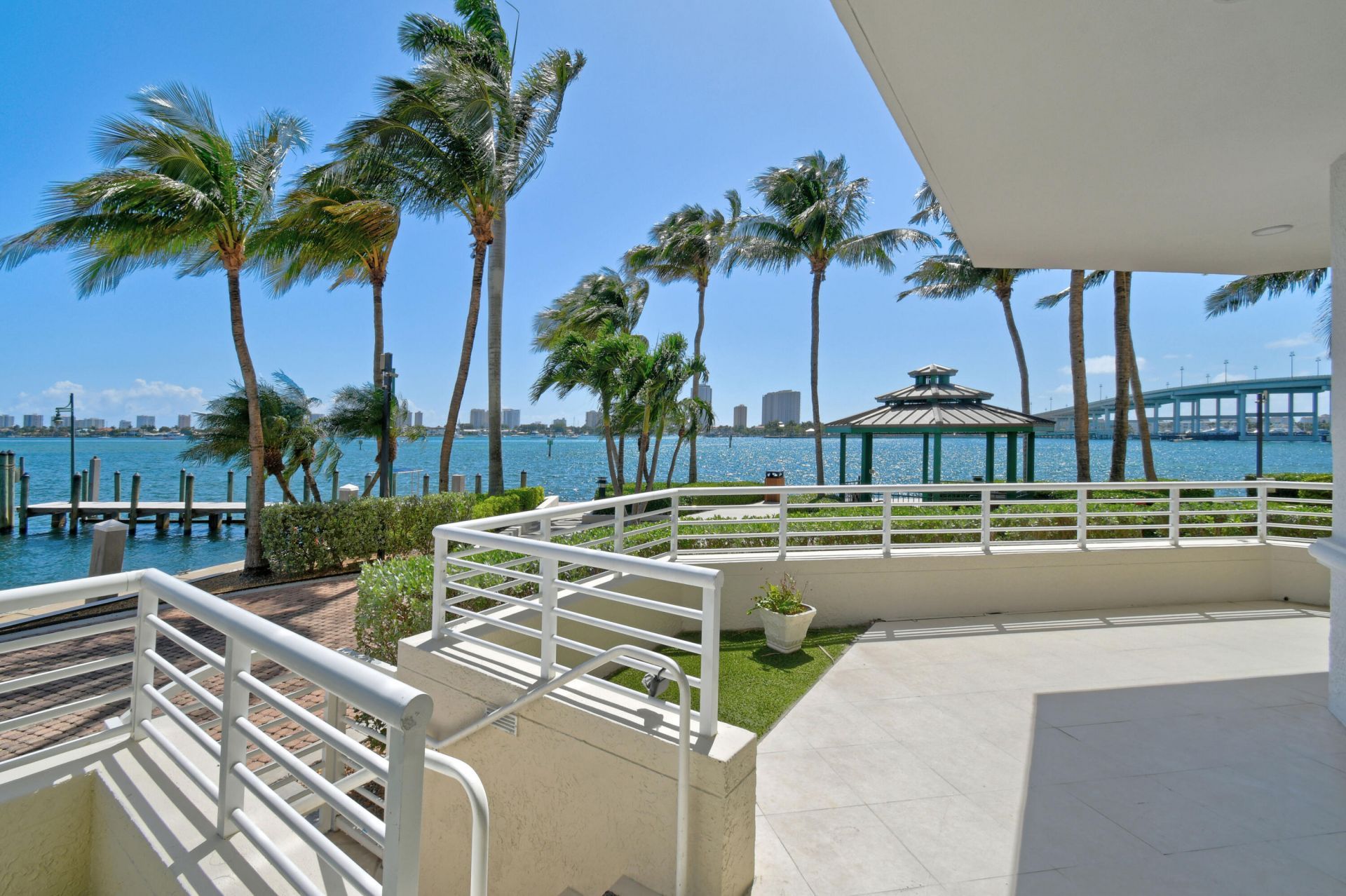 2650 Lake Shore Drive, Unit 106, Riviera Beach, FL 33404 Photo