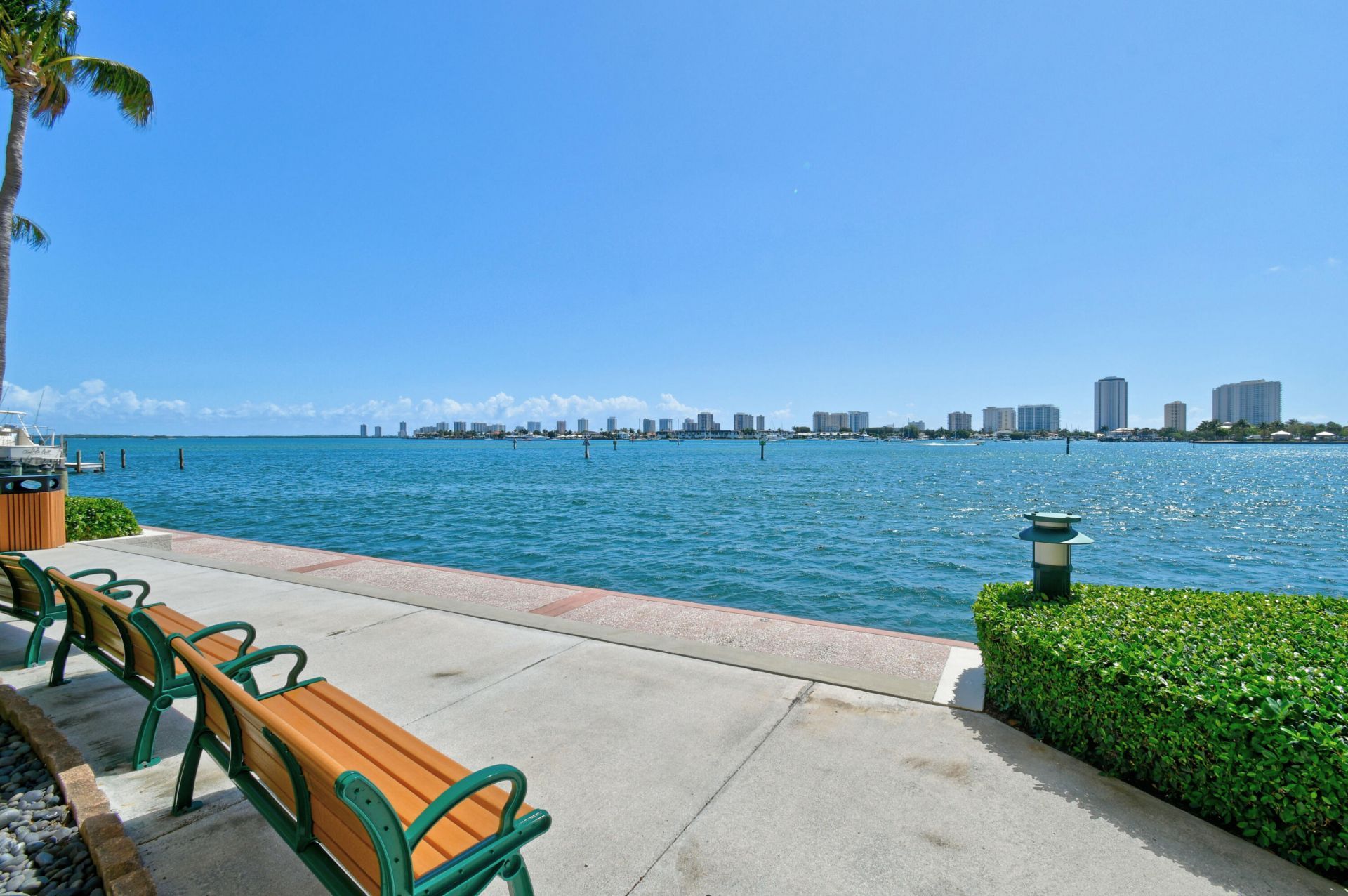 2650 Lake Shore Drive, Unit 106, Riviera Beach, FL 33404 Photo