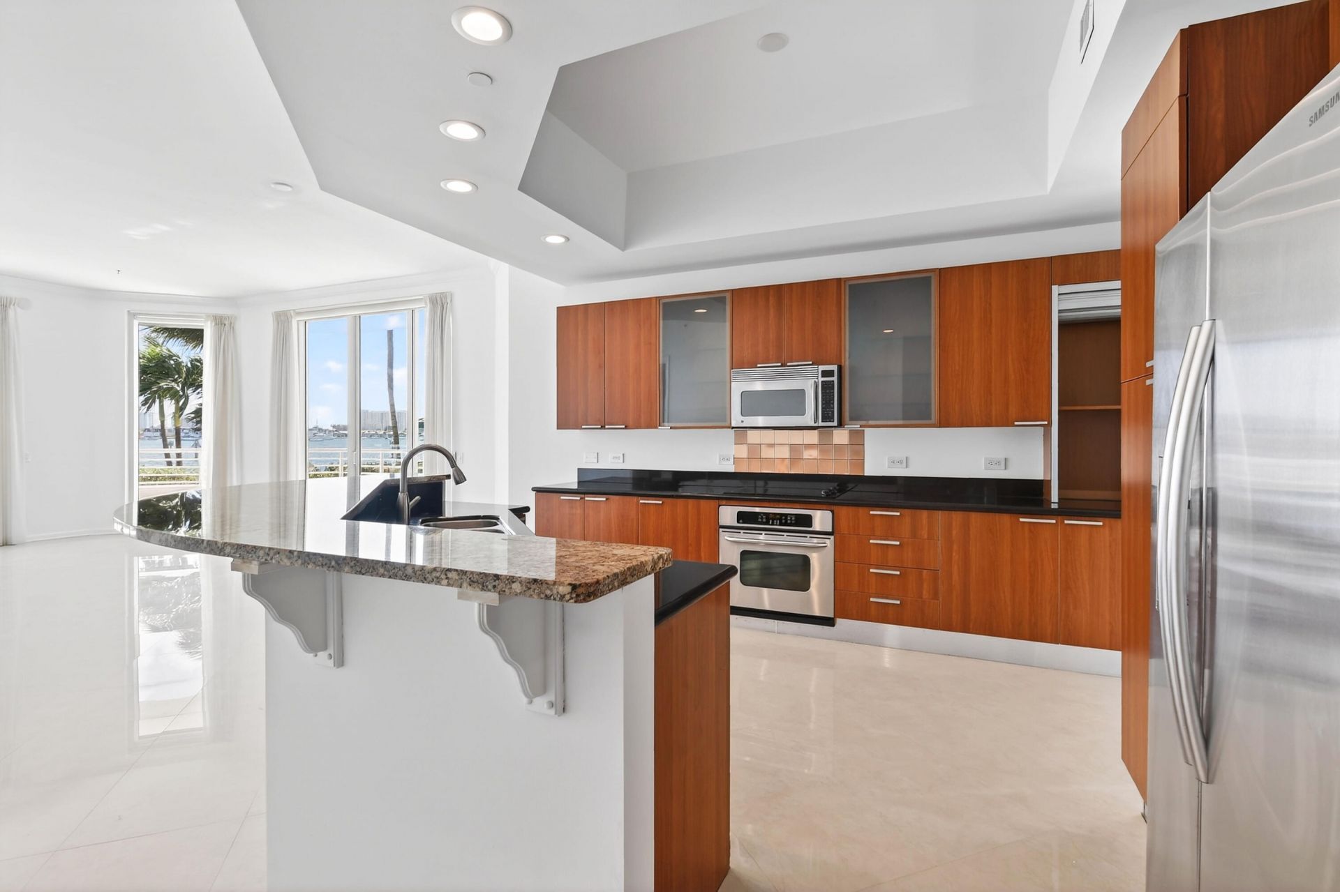2650 Lake Shore Drive, Unit 106, Riviera Beach, FL 33404 Photo