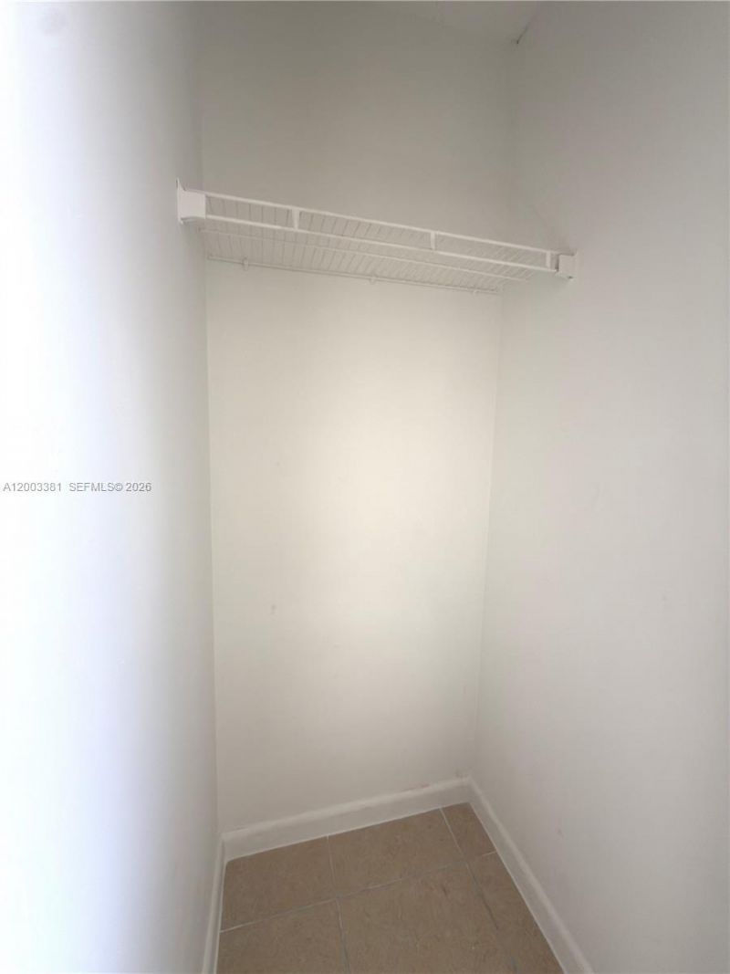 14020 NE 3rd Ct , Unit 5, Miami, FL 33161 Photo