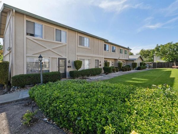 1479 Big Basin Dr , Milpitas, CA 95035