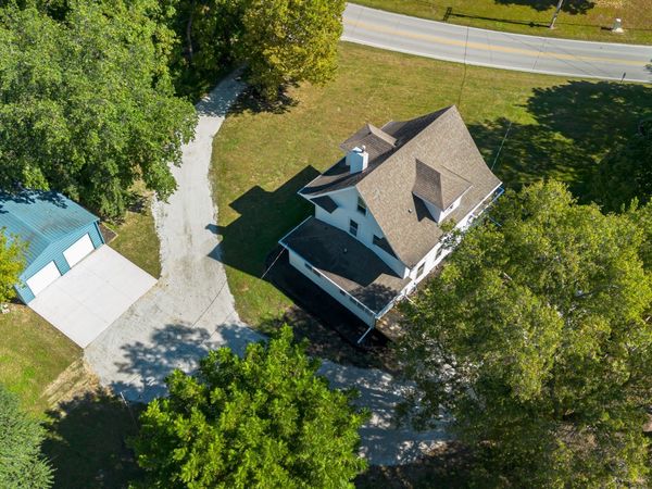 4400 NW 6th Drive , Des Moines, IA 50313